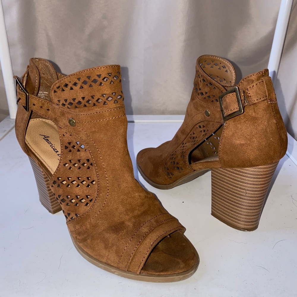 Brown ankle boots